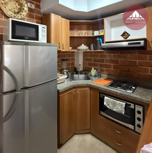 ¡Arrienda un moderno apartaestudio amoblado, listo para habitar! image 1